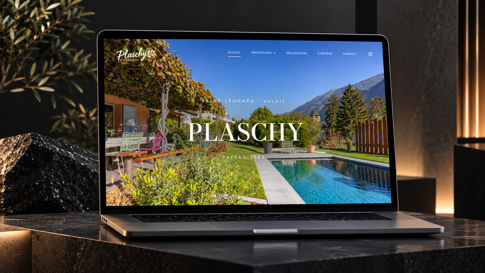 Site internet réalisé par Gladys Studio